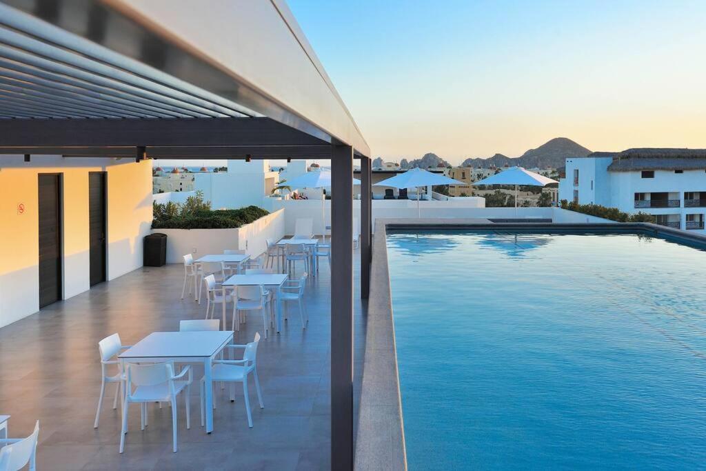 Great Location 2Bd 2Bth Walking Distance To Medano Lejlighed Cabo San Lucas Eksteriør billede