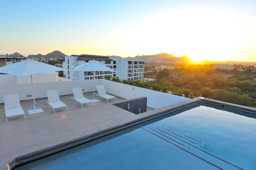 Great Location 2Bd 2Bth Walking Distance To Medano Lejlighed Cabo San Lucas Eksteriør billede